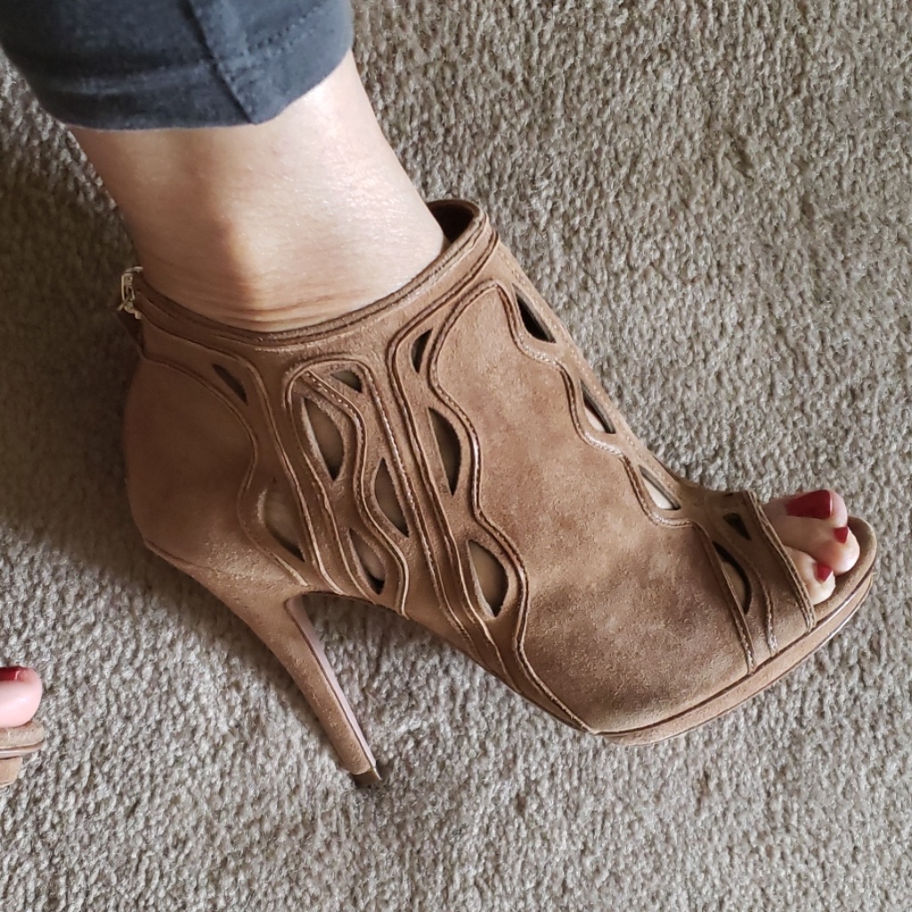 Elie Tahari Nude Suede Platform Booties